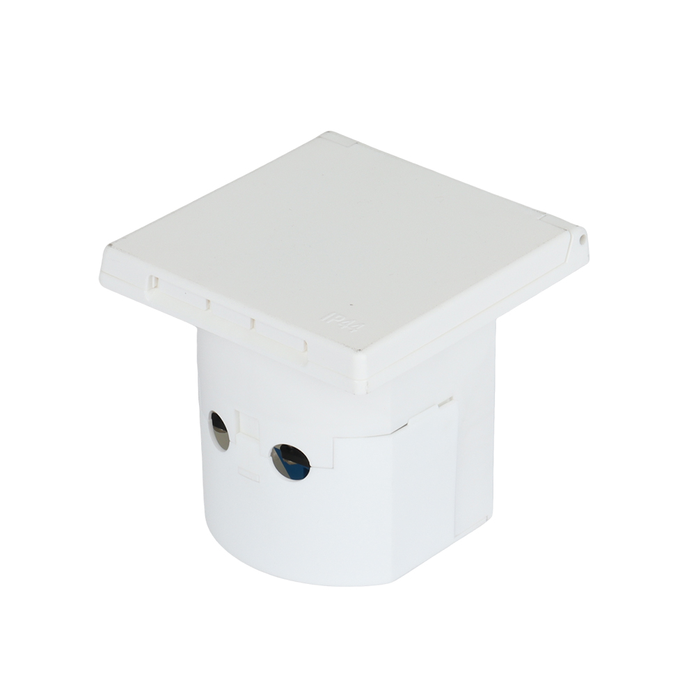 CEEキャラバン電源プラグ 3ピン 230V / 16A 電 - Outdoor Power Extension のレビューと価格